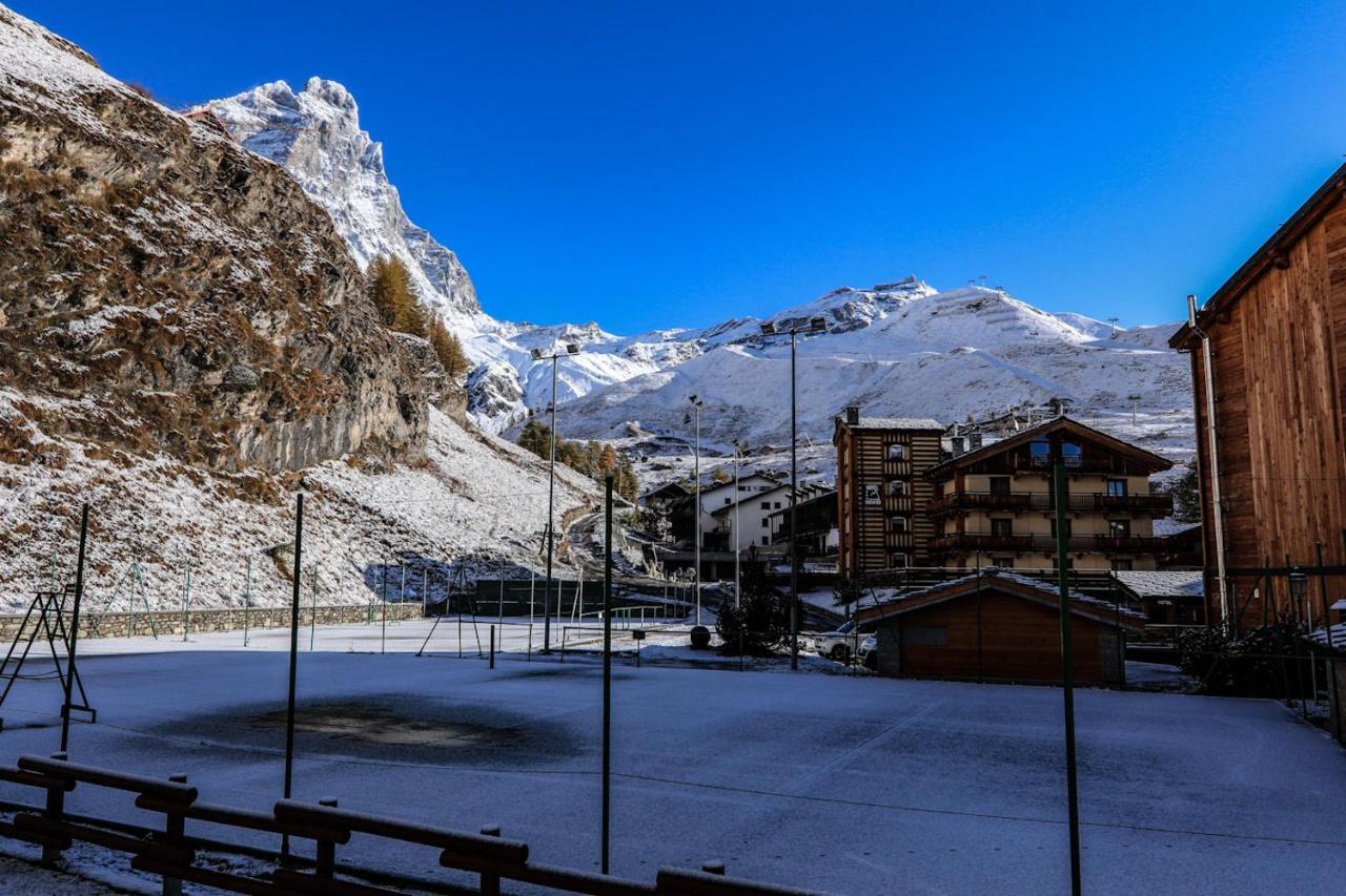 Oasi Budden 2 Cir 0045 Breuil-Cervinia Luaran gambar